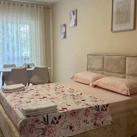 Sea & Gardenview Apartments Durres Exterior photo