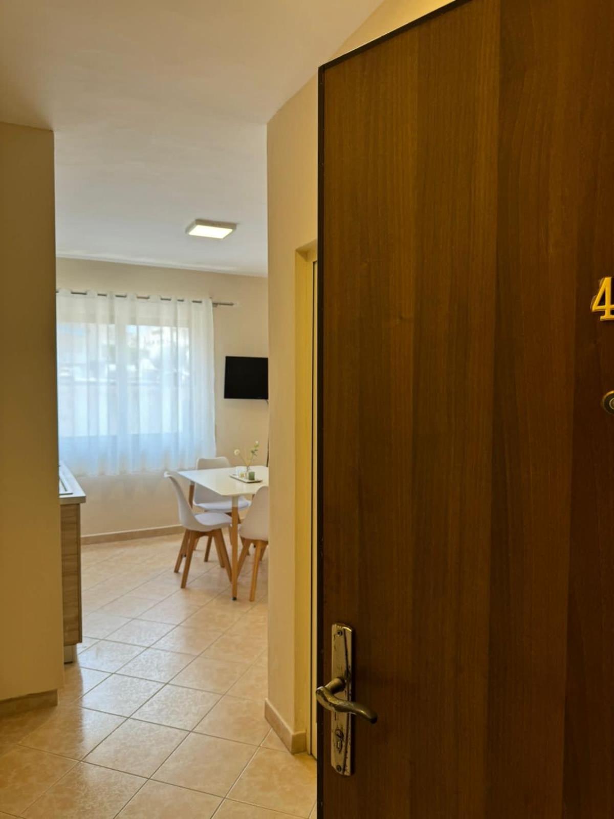 Sea & Gardenview Appartamento Durrës